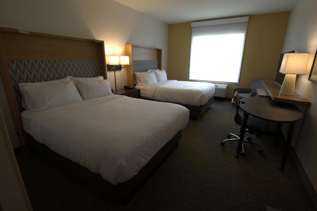 Holiday Inn & Suites - Hopkinsville - Convention Ctr By Ihg Bagian luar foto